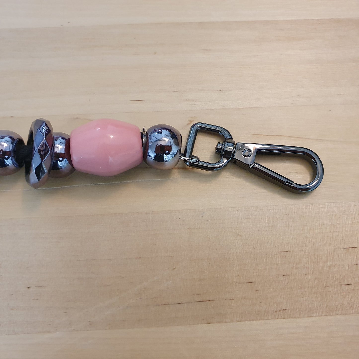 Bobble Pendant Wallet Chain 19.5" Pink& Black
